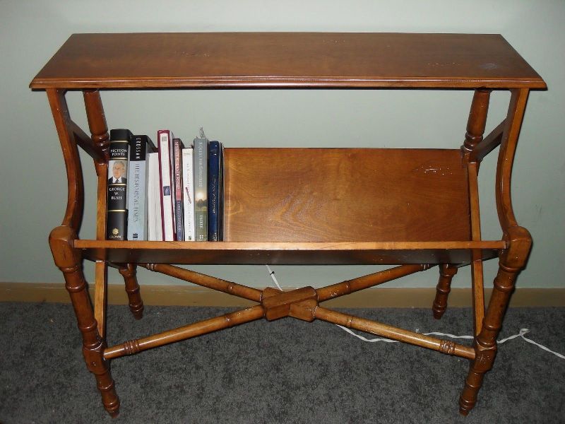 Turned Leg Dual Shelf Book Rack