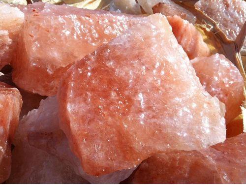 Himalayan Natural Rock Salt Lamps