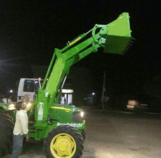 Tractor Front Loader 06