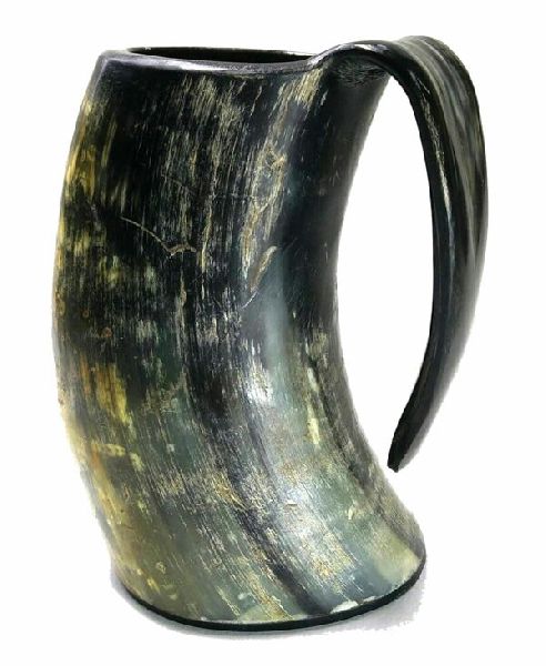 Natural Drinking Horn 01
