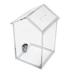 Acrylic Box With Lock 01
