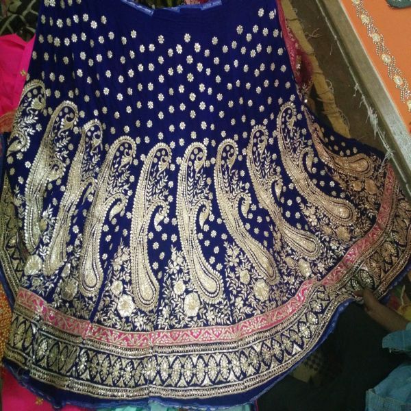 Saree Embroidery Work 01