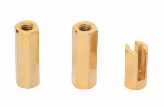 Brass Connectors & Tag