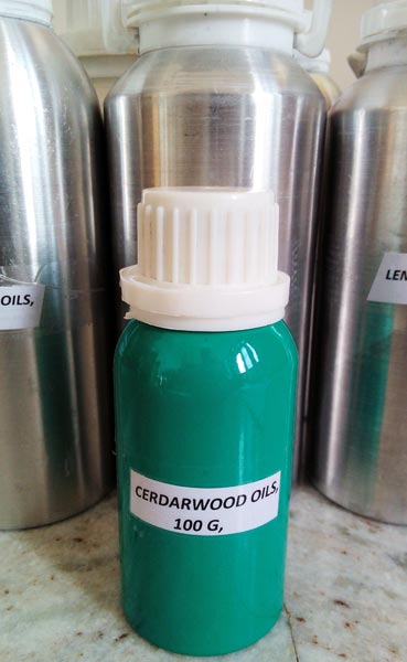Cedarwood Essential Oil 02