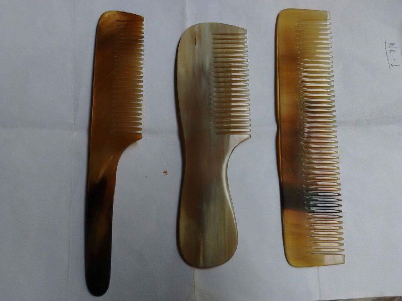 Horn Combs 01