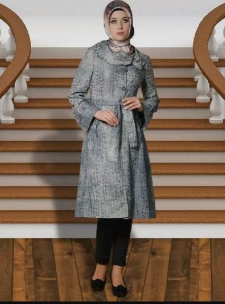 Ladies Long Coat 01