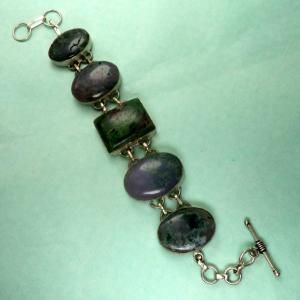 Stone Bracelet 01