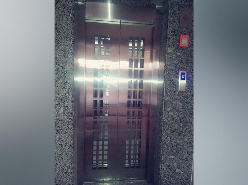 Glass Elevators 04