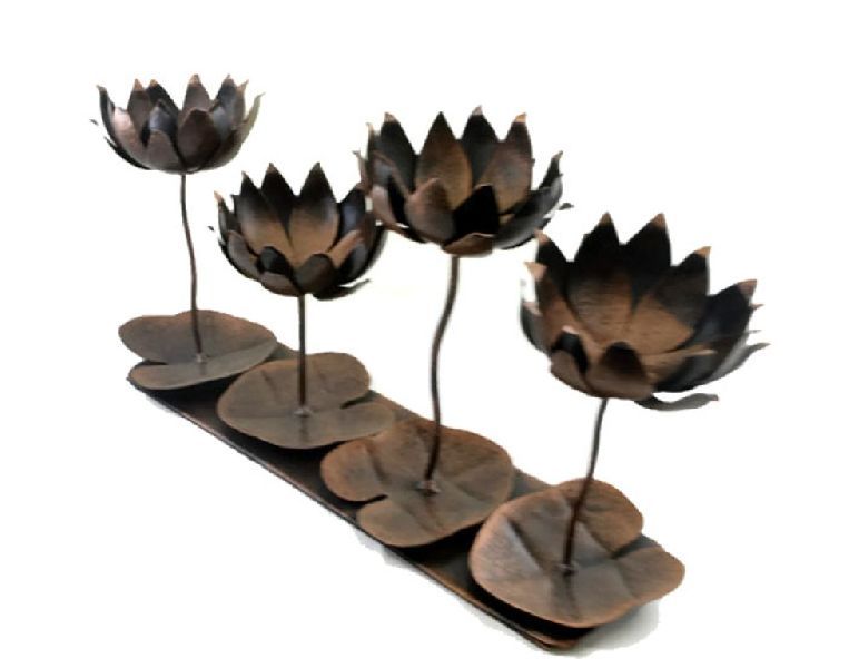 Iron Handcrafted Tea Light Stand 02