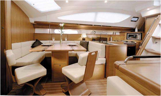 44 Sailing Yacht 03