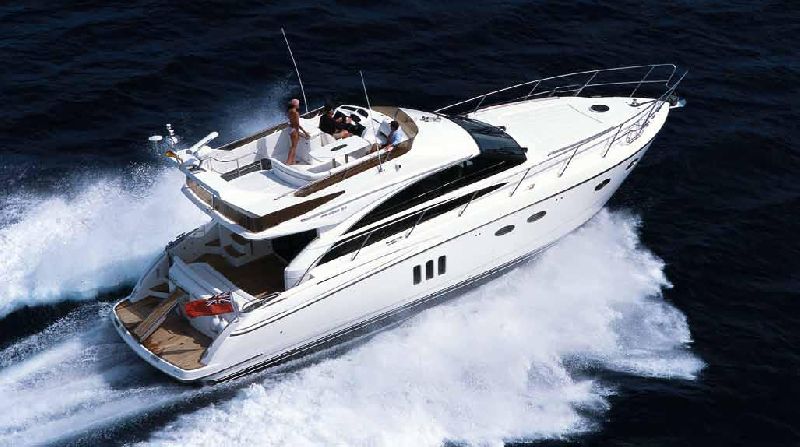 54 Motor Yacht 05