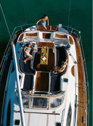 54 Sailing Yacht 03