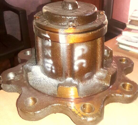 Tractor Trolley Hub 07