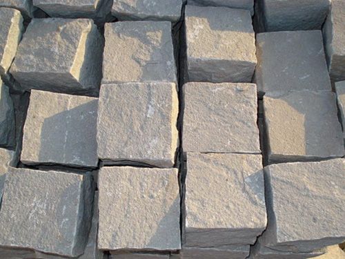 Beige Sandstone Cobbles