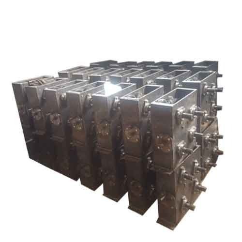 Thresher Machine Gearbox 01