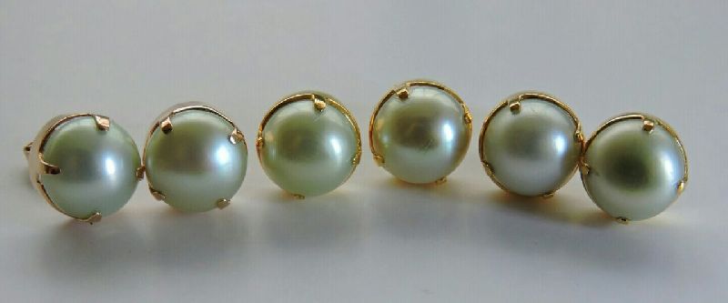 Gold and Pearl Earrings 06