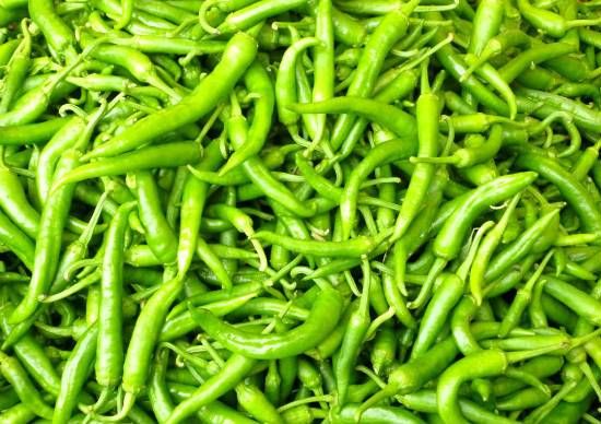Fresh Green Chilli 02