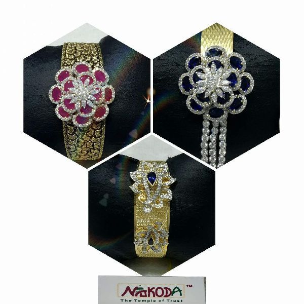 Ladies Gold Bracelet 01