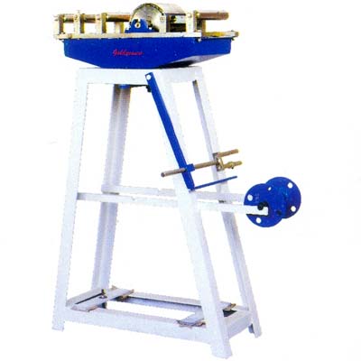 Top Layer Gluing Cum Reel Stand