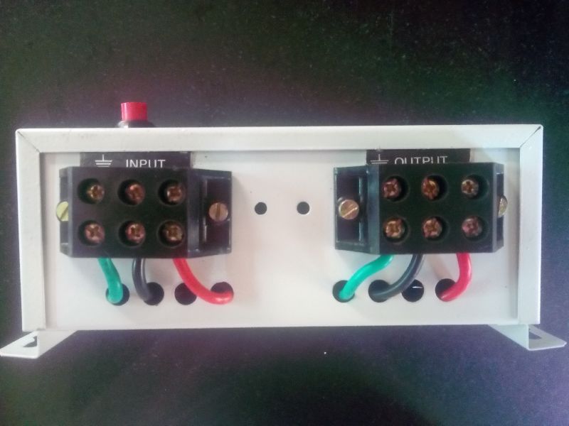 Home Voltage Protector 02