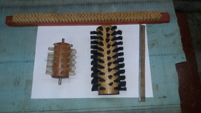 Machine Brushes