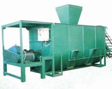 Cattle Feed Mixing Machine 02