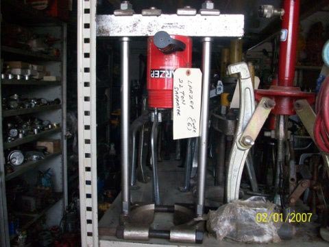 Hydraulic Puller Separator