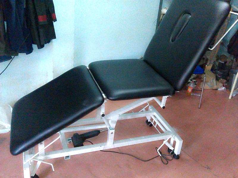 Physiotherapy Table