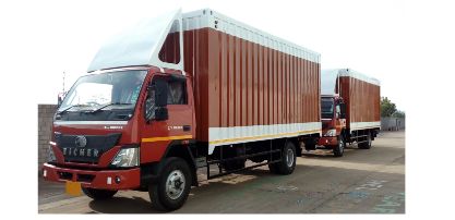 Dry Truck Container 01