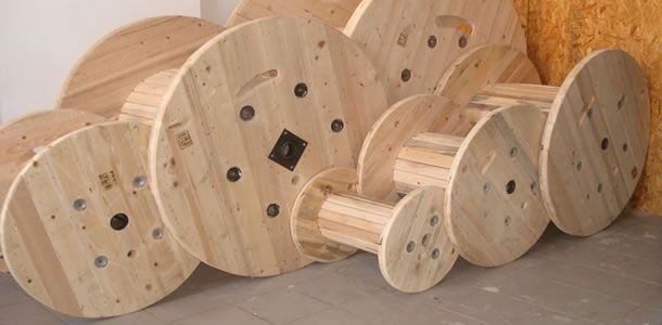 Wooden Cable Drum 01