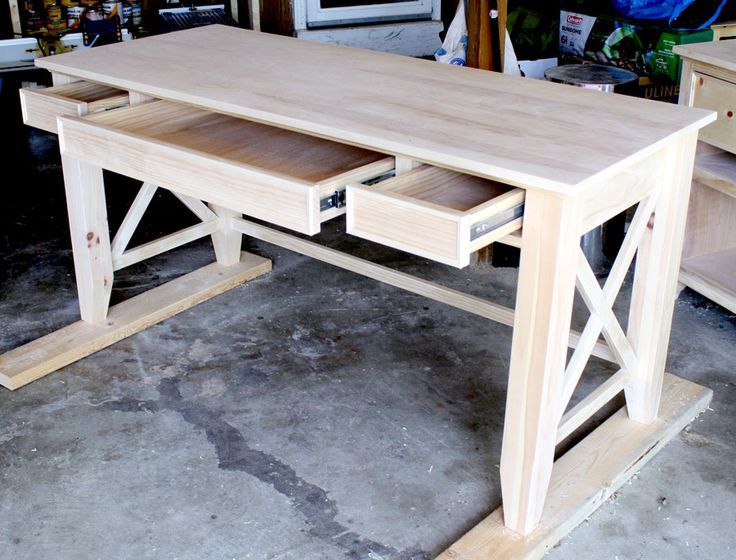 Wooden Writing Table 02