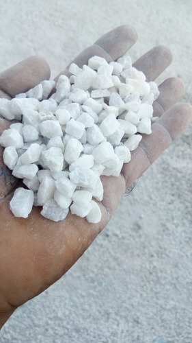 Pure White Marble Chips 01