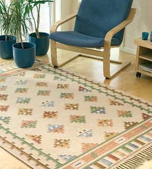 Kloestro Handwoven Carpet