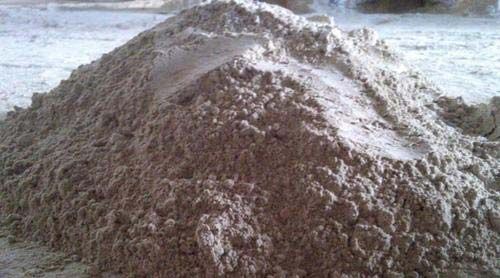 IOP Grade Bentonite Powder