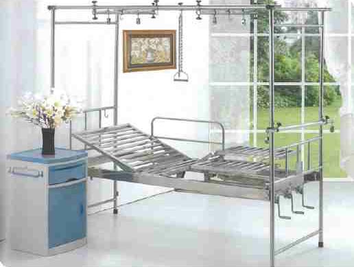 Orthopedic Traction Bed