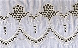 Embroidered Border 03