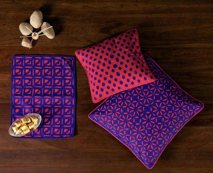 Applique Cushion Cover and Placemats Set