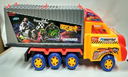 Bahubali Container Truck Toy