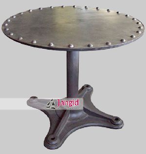 INDUSTRIAL DINING TABLE DESIGN