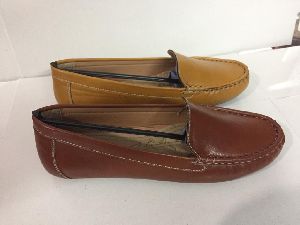 Ladies Comfort Shoes