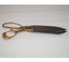 Sharp Scissor