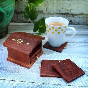 Hand Carved Drink Caosters Rosewood Bar Tea Coffee Coaster Set