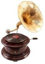 aluminium masters voice round gramophone