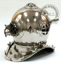 Diving Helmet