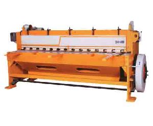 Mechanical Under Crank shearing Machine