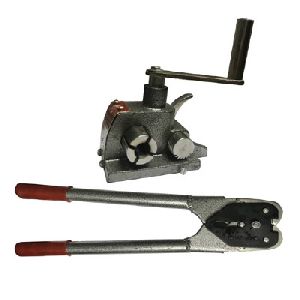 Manual steel belt strapping tool
