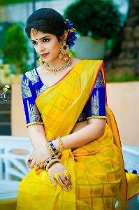 Beautiful yellow Colored soft Silk printed Saree SD139