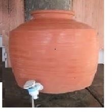 Water tank pots