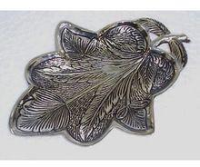 Embossed Aluminum Leaf Dishes