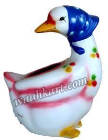 Eye Catching White Duckling Dustbin